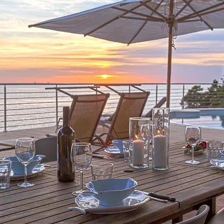 Vistamare By Interhome Villa